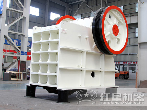 顎式破碎機圖